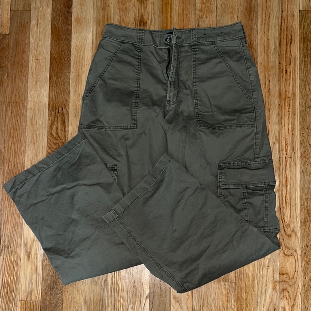 Hollister Green Cargo Pants Straight Leg
